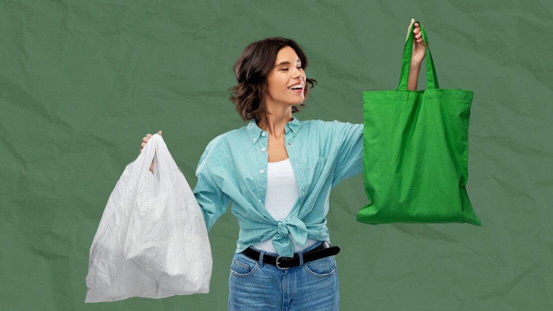 AR eco-label overlay example